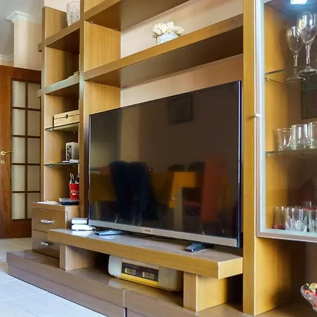 Apartment Cozy Flat At Komuna E Parisit *